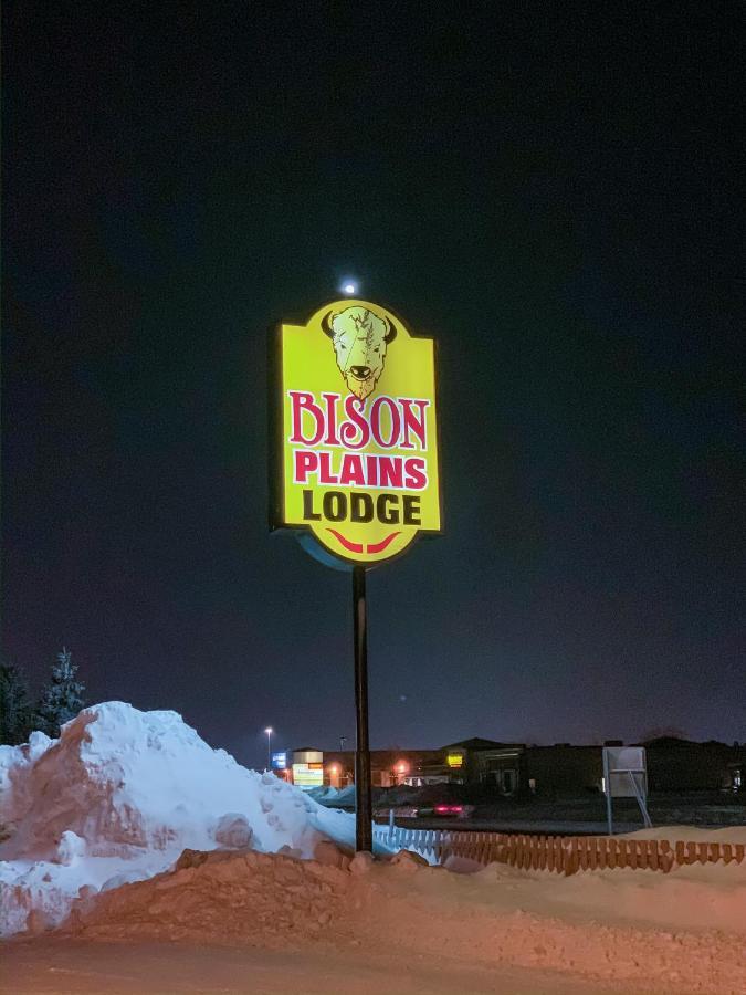 Bison Plains Lodge Moorhead 外观 照片